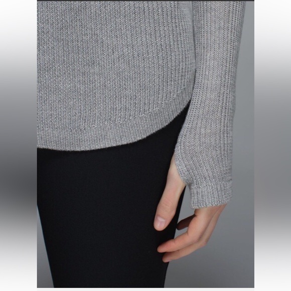 Lululemon Cabin Yogi Long Sleeve Heathered Medium Grey / Heathered Light Grey - Picture 12 of 13